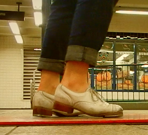 Metropolitan Ave Station, Brooklyn